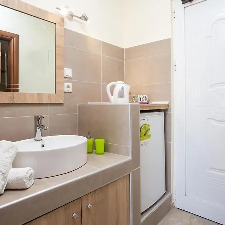 Billy's Aparthotel 3*
