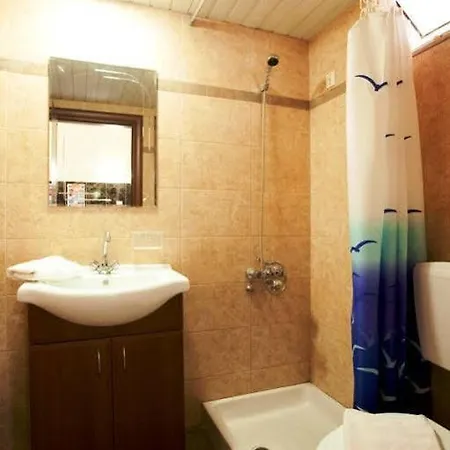 Aparthotel Billy's 3*